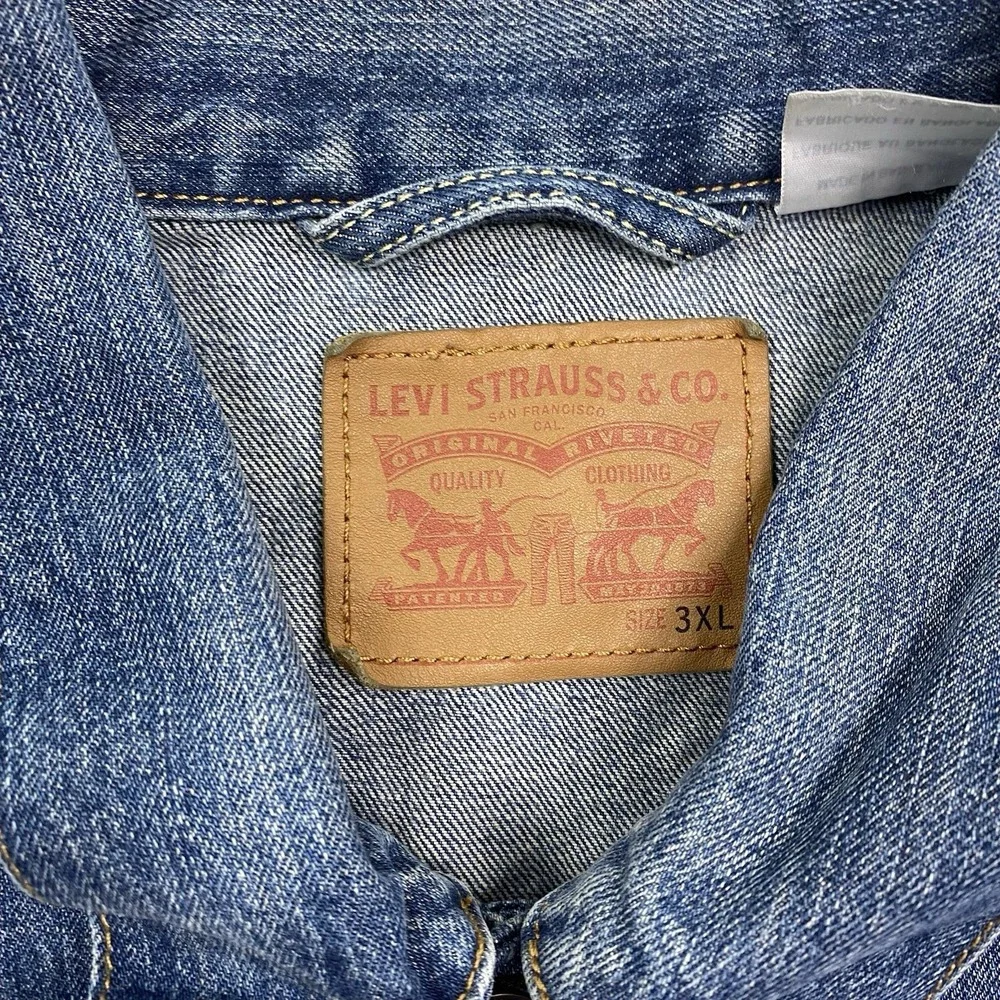 Levis item levis